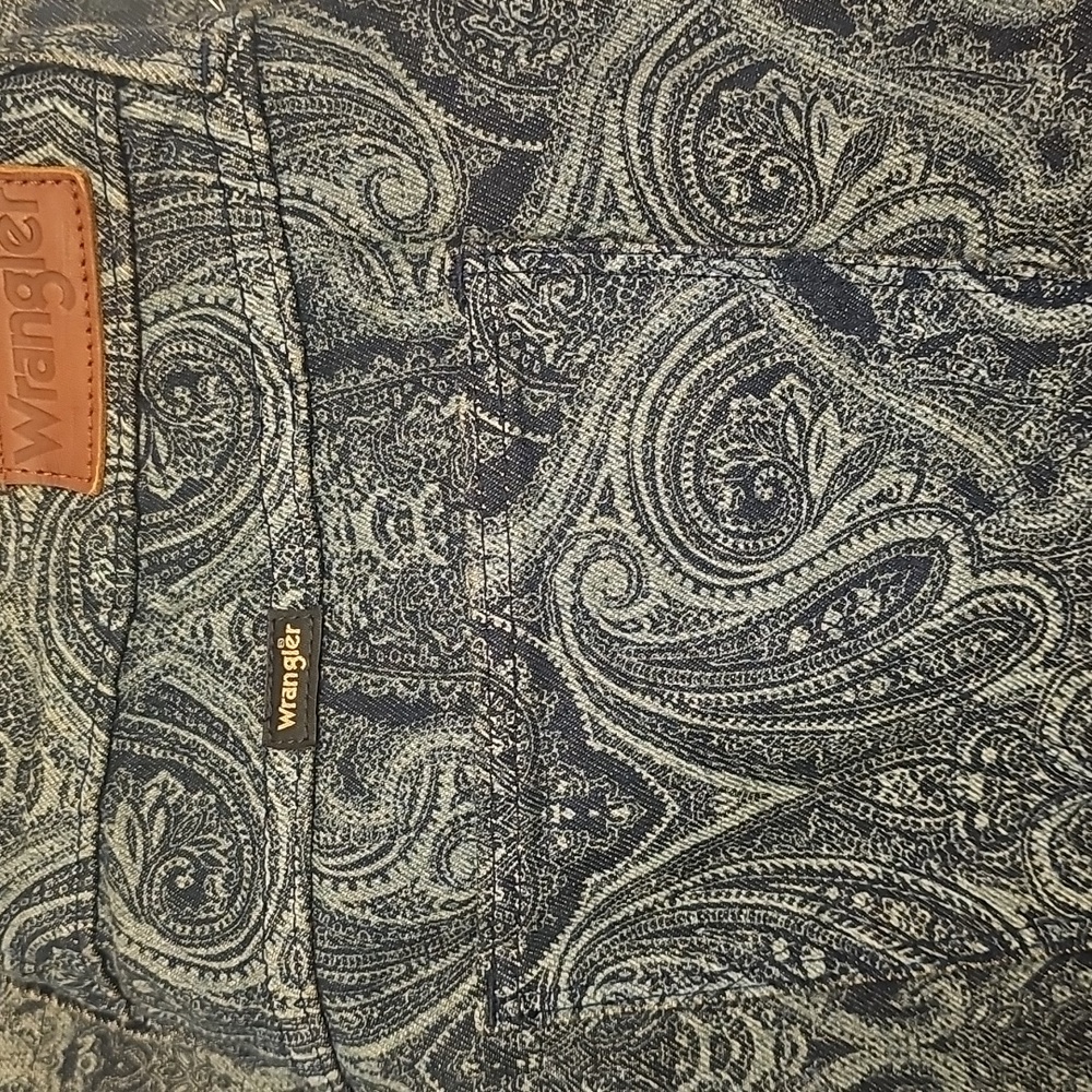 High Rise Flare Jeans - Picture 8 of 8